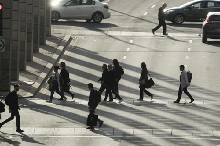 اگر ساعتی کمتر از ۲۰ دلار درآمد دارید، بدانید که فقیر هستید